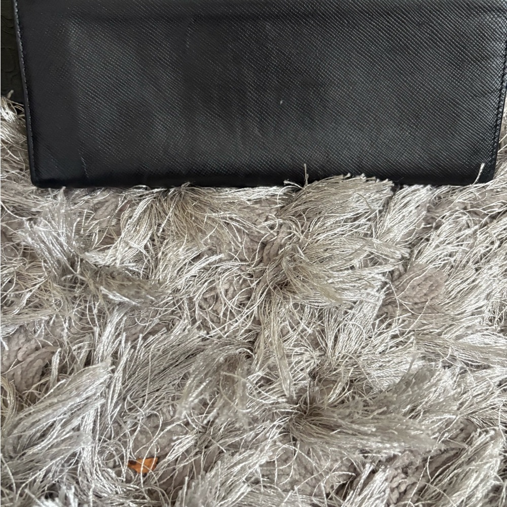 Prada Black Wallet - Picture 3 of 6